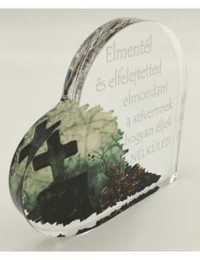 Plexi szív felirattal