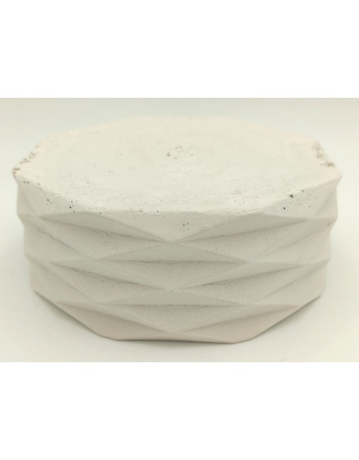 Gipsz-cement kaspó, rombusz minta