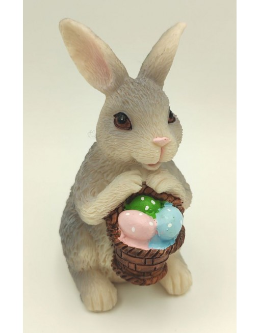 Nyuszi figura kosárral