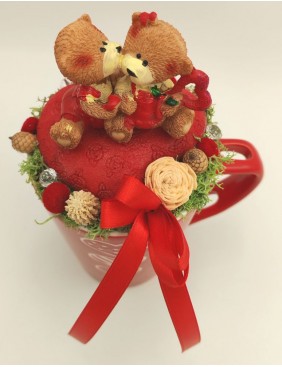 Macipár szíves bögrén 1