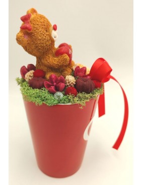 Maci piros bögrén 3