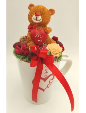 Maci fehér bögrén 5