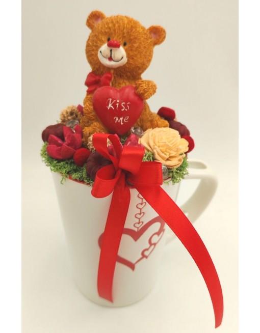 Maci fehér bögrén 5