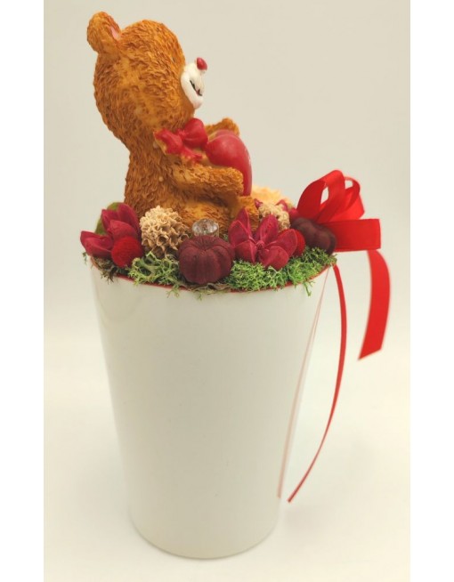 Maci fehér bögrén 5