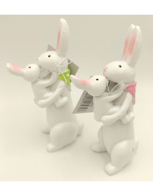 Nyuszi figura kendővel