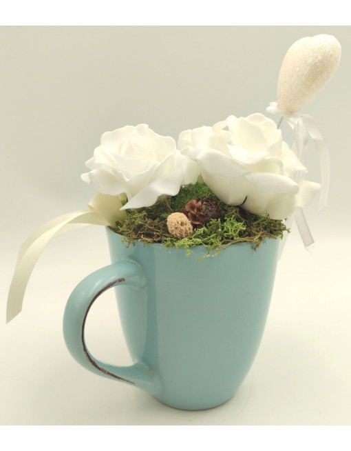 Világoskék díszített bögre