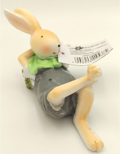 Fekvő nyuszi figura